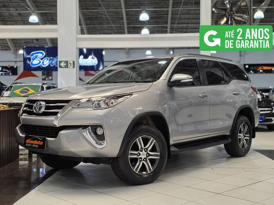 TOYOTA HILUX SW4 2.7 SR 4X2 16V FLEX 4P AUTOMÁTICO